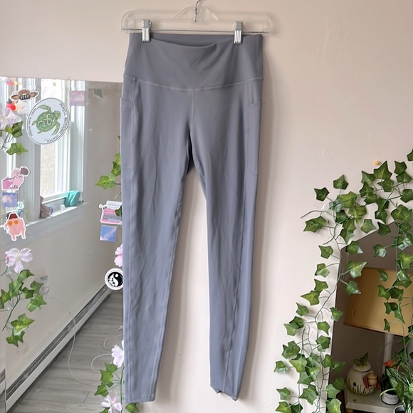 small gray leggings with pockets - Picture 1 of 2